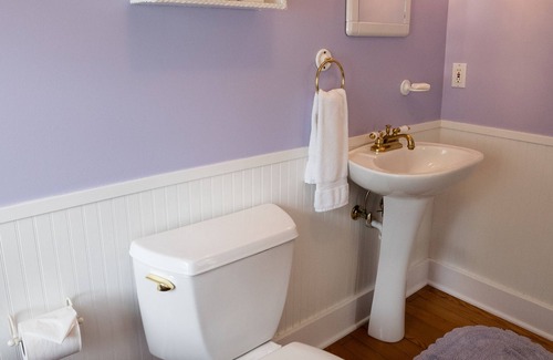 Union Pier Bed & Breakfast | Garden Grove Bed and Breakfast