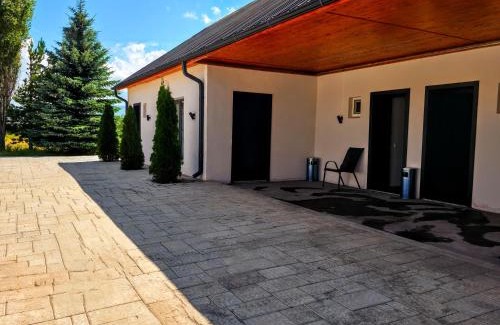 Akhalkalaki Hotel | Garden Hotel
