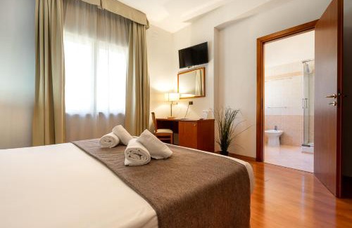 Latina Hotel | Garden Hotel