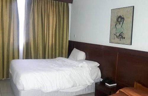 Ngelani Hotel | Garden Hotel