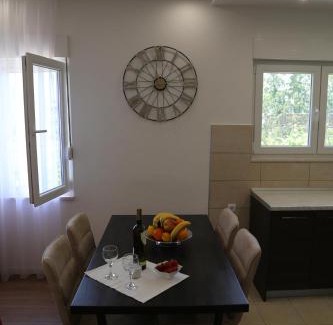Trebinje Apartment | Garden House Apartment