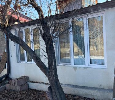 Akhaltsikhe Apartment | Garden house