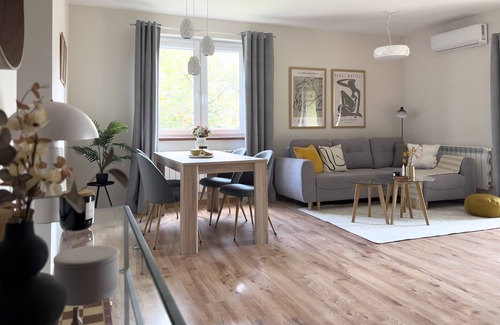 Tajecina Apartment | Garden House-Ostoya