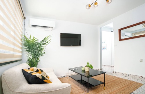 Cerro Gordo House | Garden of Eden Hotel Suite 7
