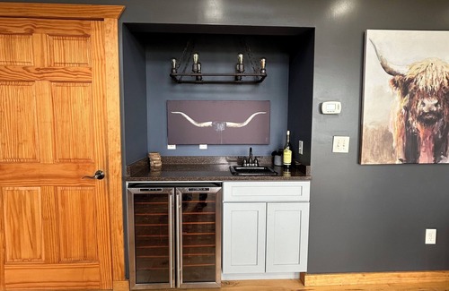 Viroqua House | Garden Ridge Retreat- Farm Stay