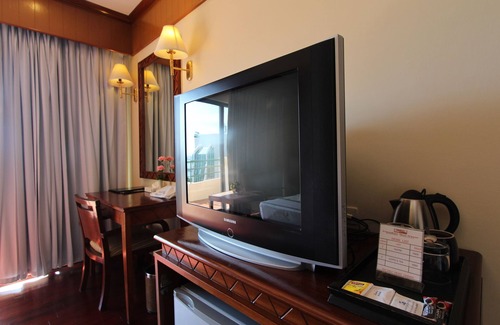 North Pattaya Resort | Garden Sea View Resort