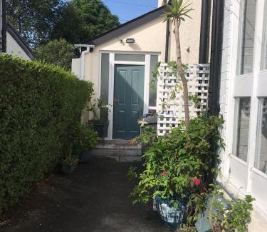 Belfast Apartment | Garden Snug