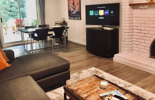 Coquitlam House | Garden Suite in the park