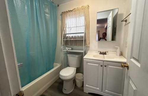 El Monte House | garden with Iron Gate, East Los Angeles 2b2b