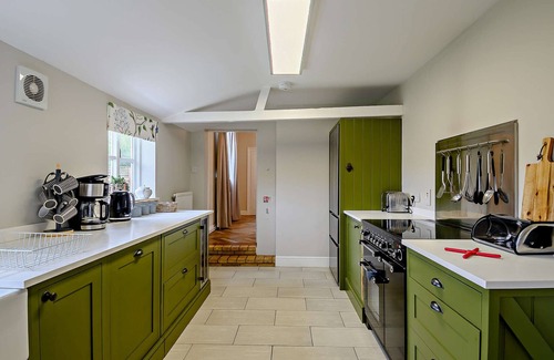 Bury St Edmunds House | Gardener's Cottage - Nowton Park