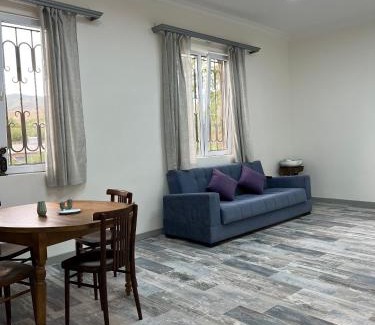 Garni Villa | Gardeni Small