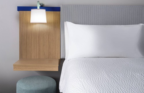 Glen Burnie Hotel | Garner Hotel Glen Burnie BWI Airport Area by IHG