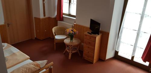 Nikolaivorstadt Hotel | Garni Hotel Zum Hothertor