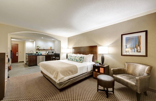 Dover Hotel | Garrison Hotel & Suites Dover-Portsmouth, an Ascend Collection Hotel