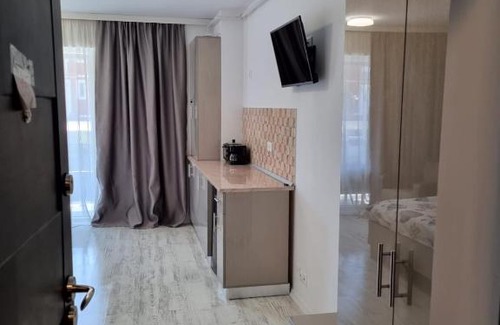 Saturn Apartment | Garsoniera Adriana