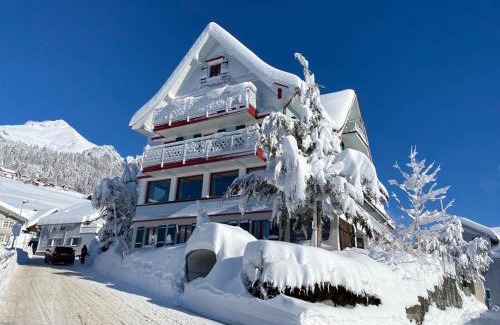 Wildhaus Bed & Breakfast | Gasthaus Friedegg