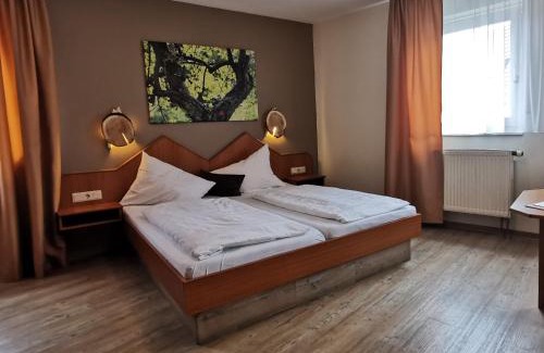 Werbach Hotel | Gasthaus & Hotel Drei Lilien