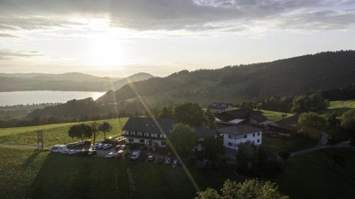 Weyregg am Attersee House | Gasthaus Schöberingerhof
