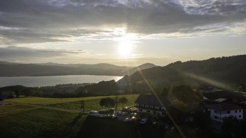 Weyregg am Attersee House | Gasthaus Schöberingerhof
