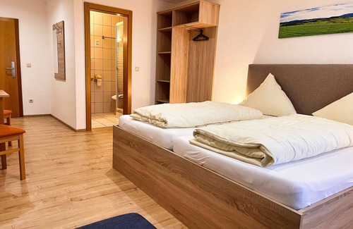 Warzenried Hotel | Gasthof Altmann
