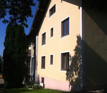 Strass im Attergau House | Gasthof Pension Steinberger