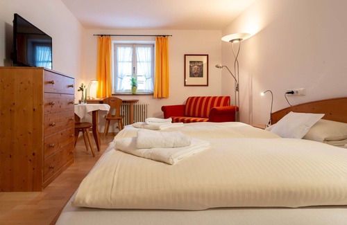 Seehausen am Staffelsee House | Gasthof zum Stern