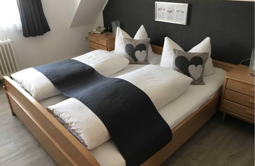 Zell im Fichtelgebirge House | Gasthof ZUM Waldstein