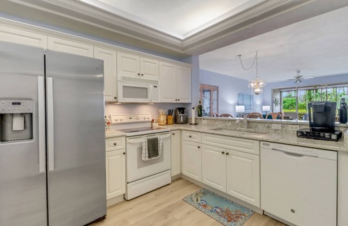 Bonita Springs Condo | Gated Community w/Heated Pool! Close to Shops, Dining & Beaches! Optional Golf & Social Membership!