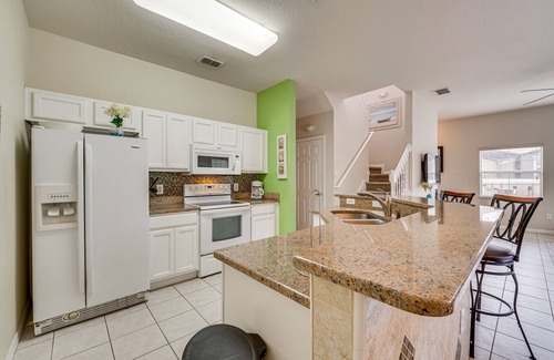 Bellavida House | Gated Kissimmee Townhome w/Pool, 11 Mi to Disney!