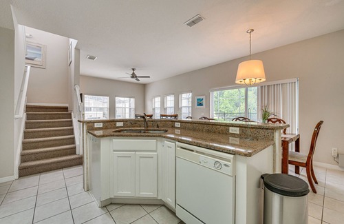 Bellavida House | Gated Kissimmee Townhome w/Pool, 11 Mi to Disney!