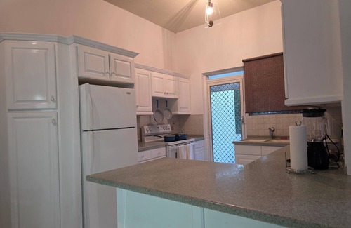 Holder's Hill House | Gated Townhome Family-friendly Peaceful Patio nearby restaurants shops safe area