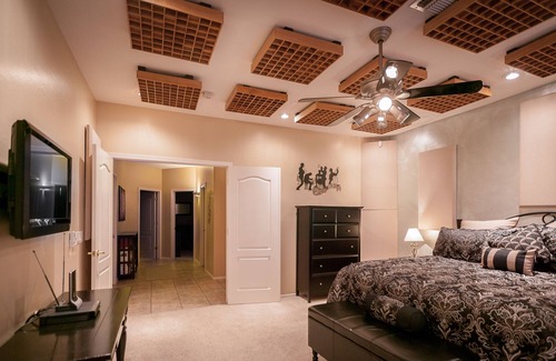 Mesa House | Gateway To Phoenix Attractions. 8 Minutes To Old Town Scottsdale.