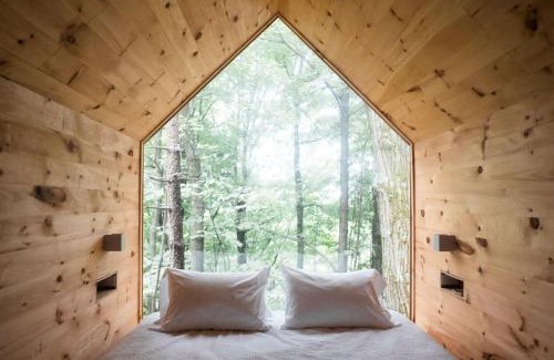 Catskill Hotel | Gather Greene
