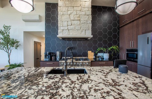 Lakeview House | Gathering Place + Hot Tub + Game rooms