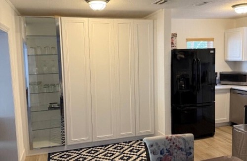 Gainesville Apartment | Gator Getaway - Walk to Stadium!