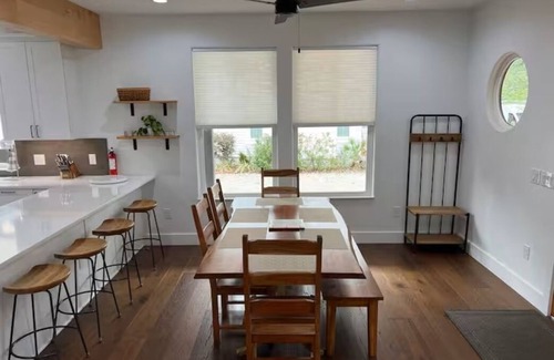 Gainesville House | Gator Grove - Queen Ann Grey - New Build!