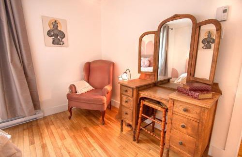 Plateau Mont Royal Apartment | GATSBY - SelfCheckIn - Rooftop - Terraces - St-Denis