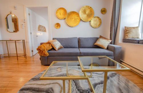 Plateau Mont Royal Apartment | GATSBY - SelfCheckIn - Rooftop - Terraces - St-Denis