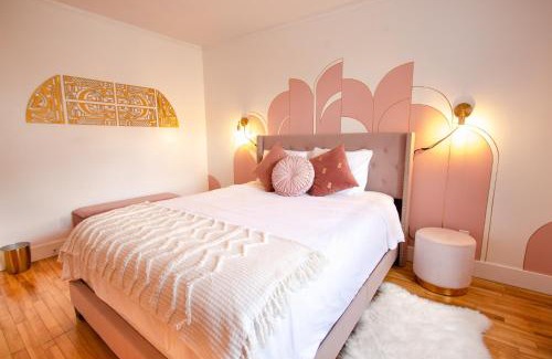 Plateau Mont Royal Apartment | GATSBY - SelfCheckIn - Rooftop - Terraces - St-Denis