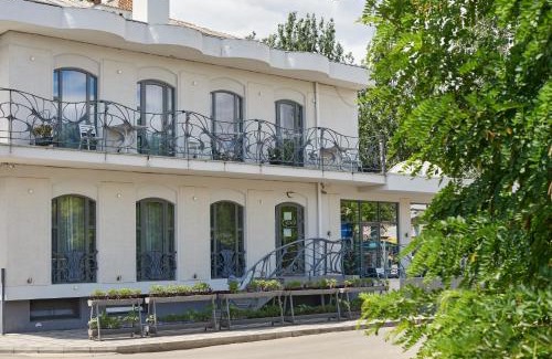Jasienow Hotel | Gaudi stylish hotel