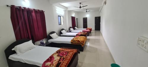 Bodh Gaya House | Gaurav guest house
