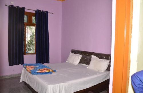 Rudraprayag House | GAYATRI HOMESTAY
