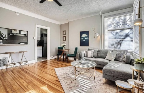City Park Apartment | Gaylord by Modern Midstay/1Block to CityPark #G2