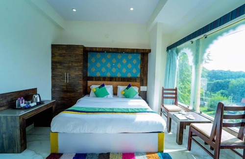 Lake Pichola Hotel | Gazebo by Vedic Vista