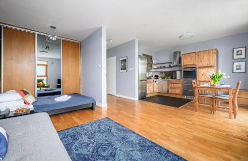 Muranow Apartment | Gdanski Business Center Apartments