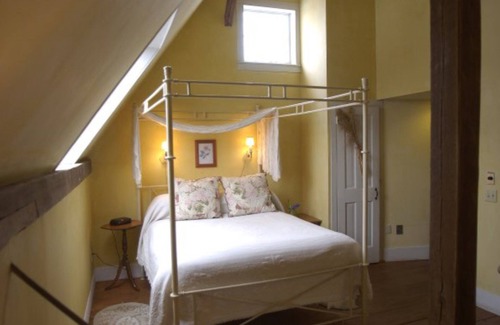 New Marlborough Hotel | Gedney Farm