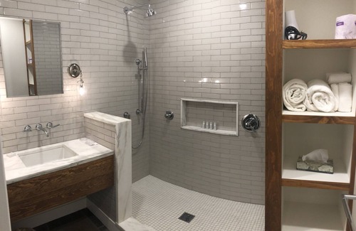 New Marlborough Hotel | Gedney Farm