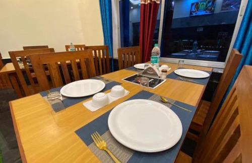 Shivanandi Hotel | Geetanjali Palace Hotel & Restaurant