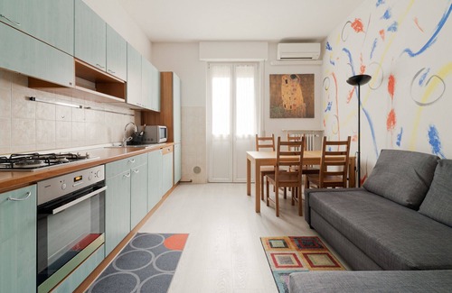 Giambellino Apartment | Gelsomini Apartment Milano