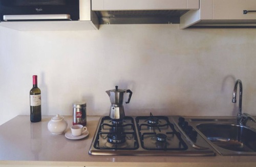 Monsano Apartment | Gelsomino apartment in country villa with pool in the heart of the Marche region